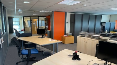 Glyme Ct, Kidlington for lease Interior Photo- Image 2 of 2