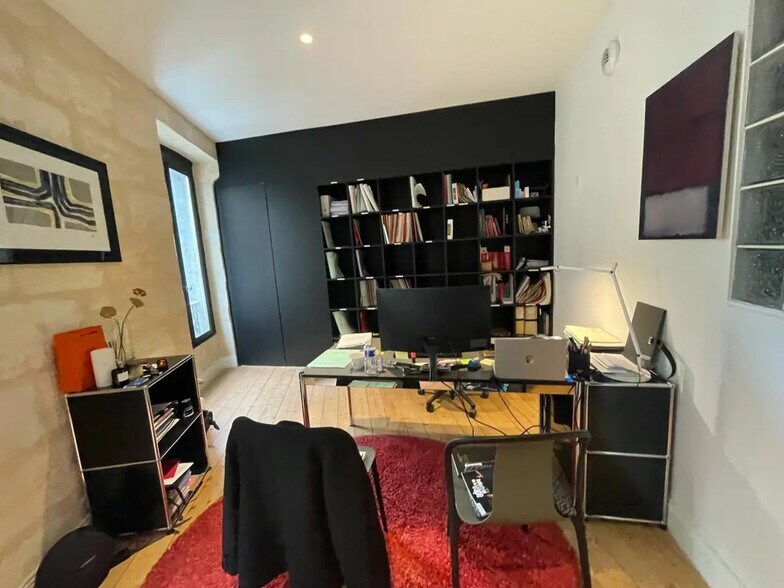 Office in Bordeaux for sale - Interior Photo - Image 2 of 14