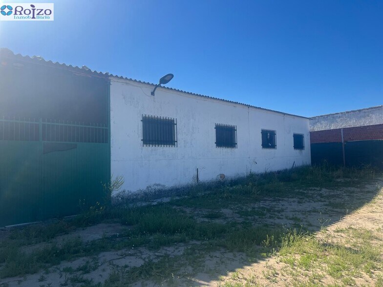 Industrial in Escalonilla, Toledo for sale - Building Photo - Image 2 of 7