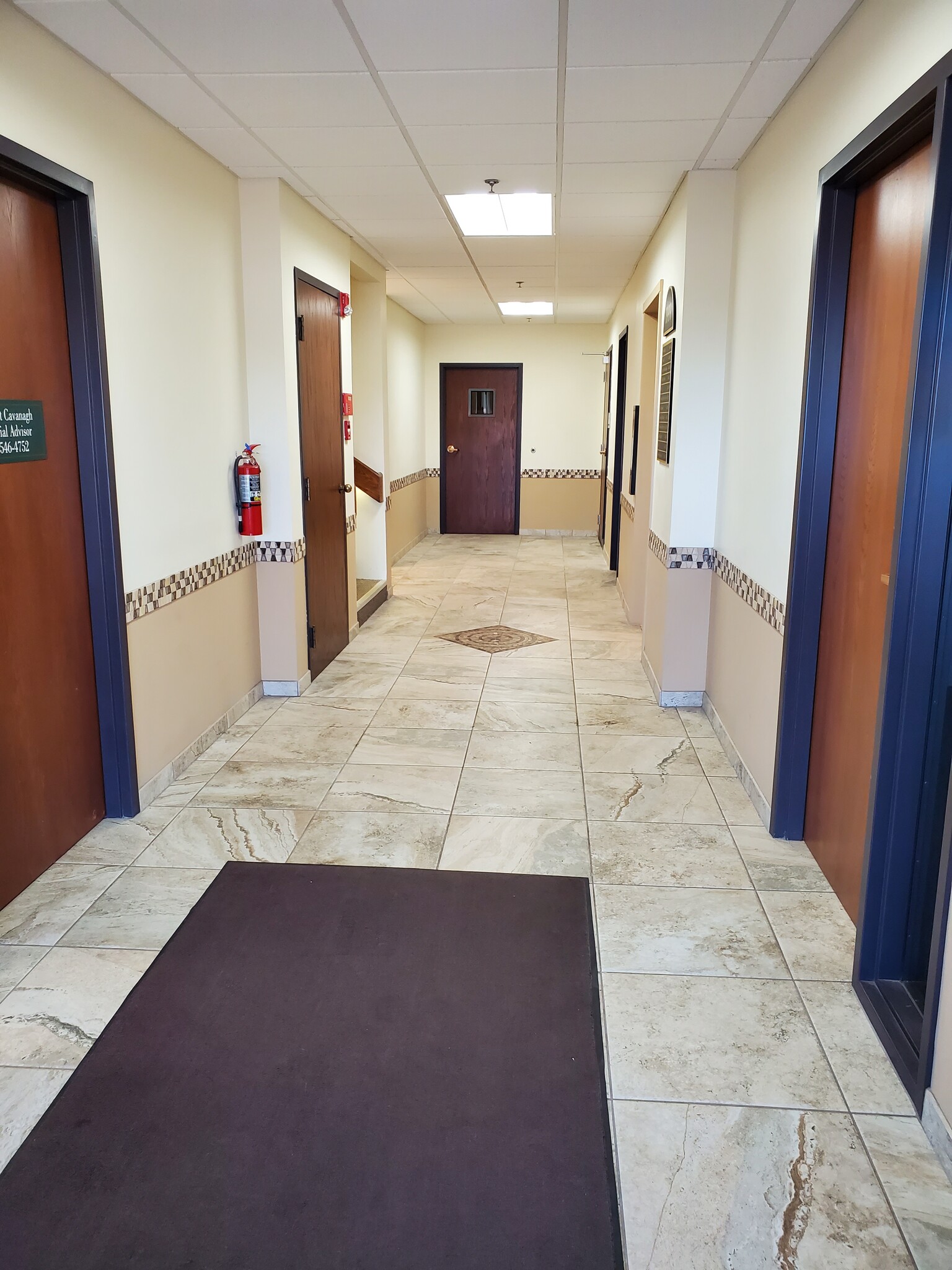 1999 Wabash Ave, Springfield, IL for sale Interior Photo- Image 1 of 10