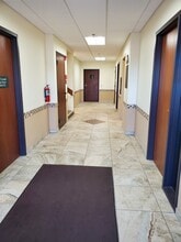 1999 Wabash Ave, Springfield, IL for sale Interior Photo- Image 1 of 10