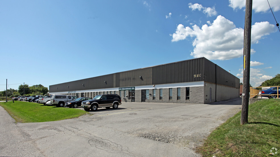 980 Alliance Rd, Pickering, ON for lease - Building Photo - Image 2 of 2