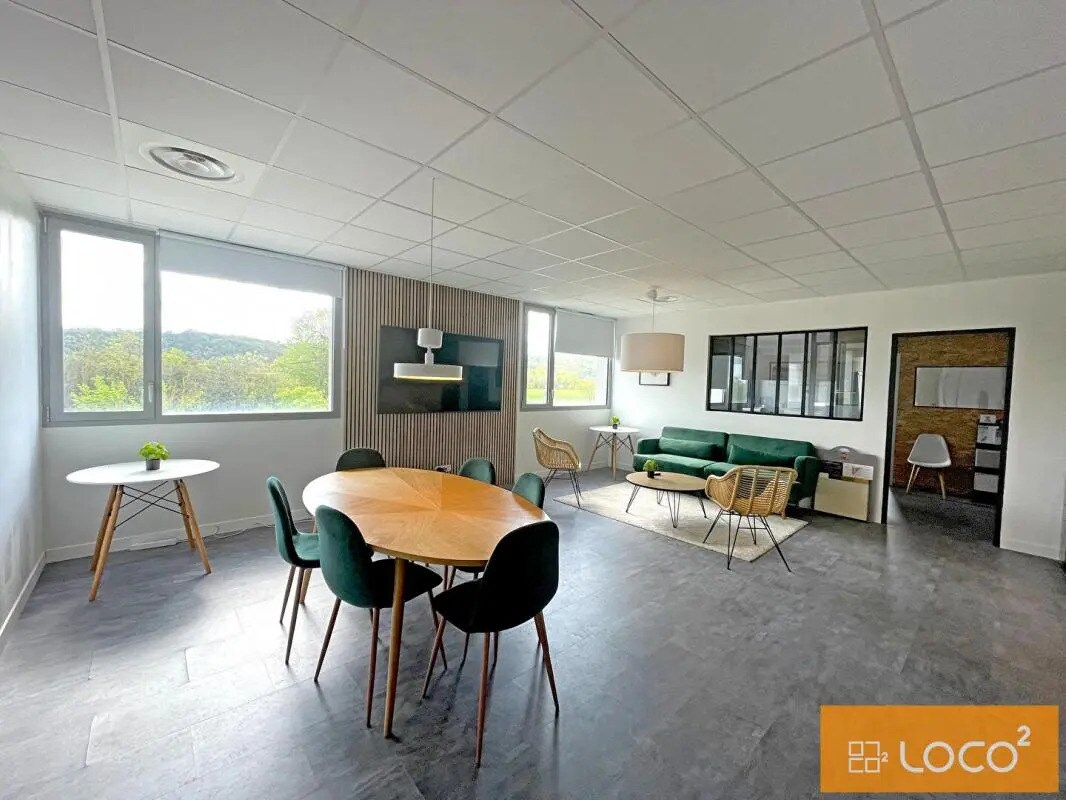 Office in Muret for lease Interior Photo- Image 1 of 14