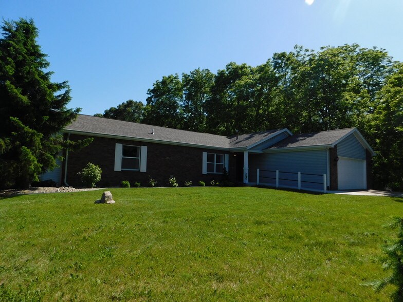 7483 W Q Ave, Kalamazoo, MI 49009