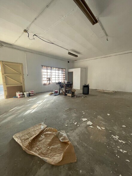 Industrial in Sant Llorenç Savall, Barcelona for sale - Interior Photo - Image 2 of 13