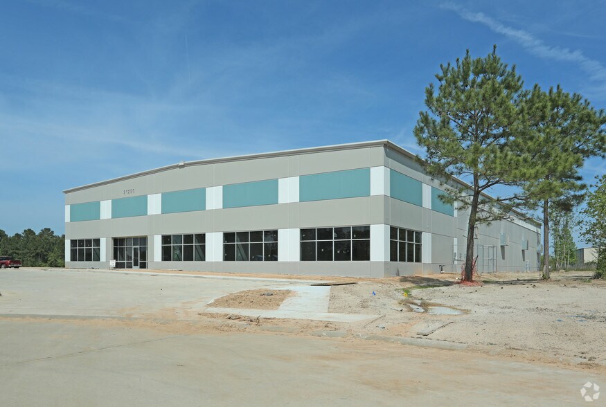 Self Storage In Tomball Tx Ez Werks Storage