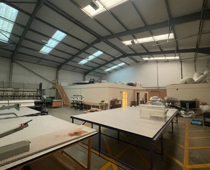 Swanton Clos, Retford for lease Building Photo- Image 1 of 3