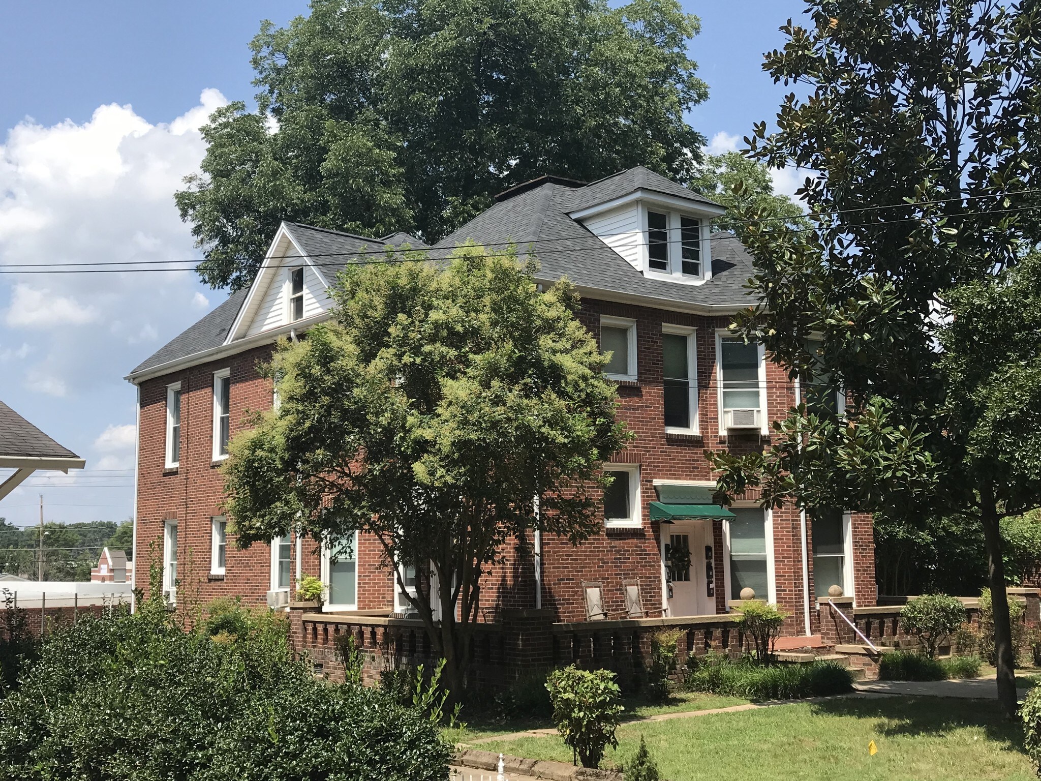 414 S Washington St, Shelby, NC 28150