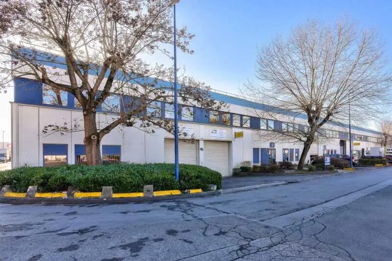 44 Rue Maurice De Broglie, Aulnay-sous-Bois for lease - Building Photo - Image 3 of 8