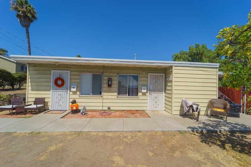 1202-1216 E 7th St, National City, CA for sale - Building Photo - Image 2 of 18