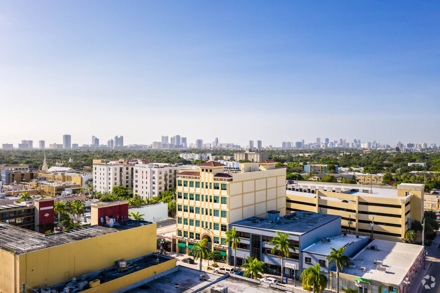 1930 Harrison St, Hollywood, FL for lease - Aerial - Image 3 of 4