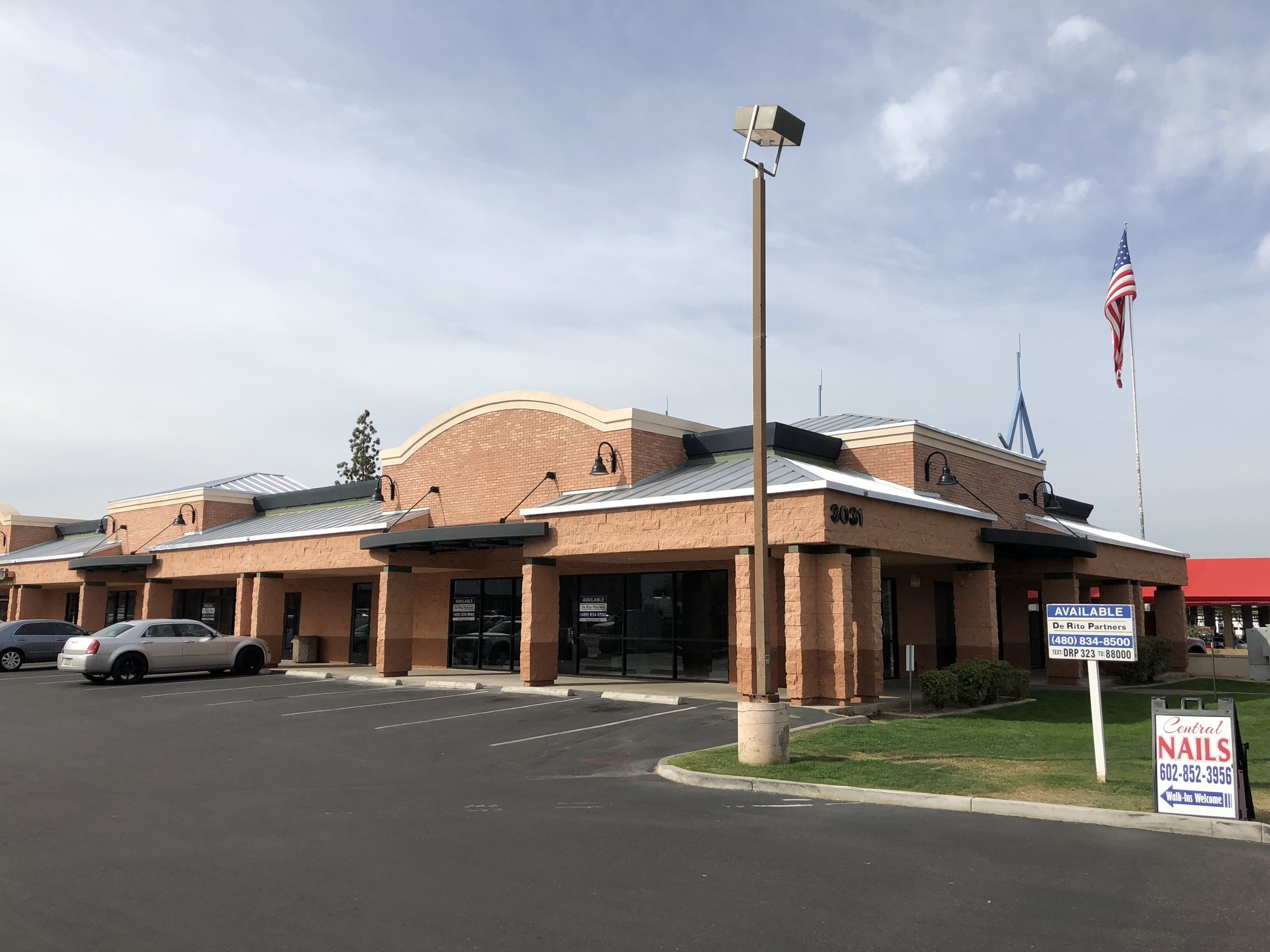 3031 E Indian School Rd, Phoenix, AZ for lease Primary Photo- Image 1 of 5