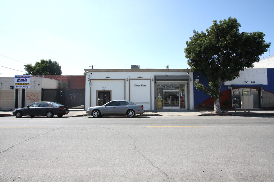 958 E Pico Blvd, Los Angeles, CA for lease - Building Photo - Image 2 of 18