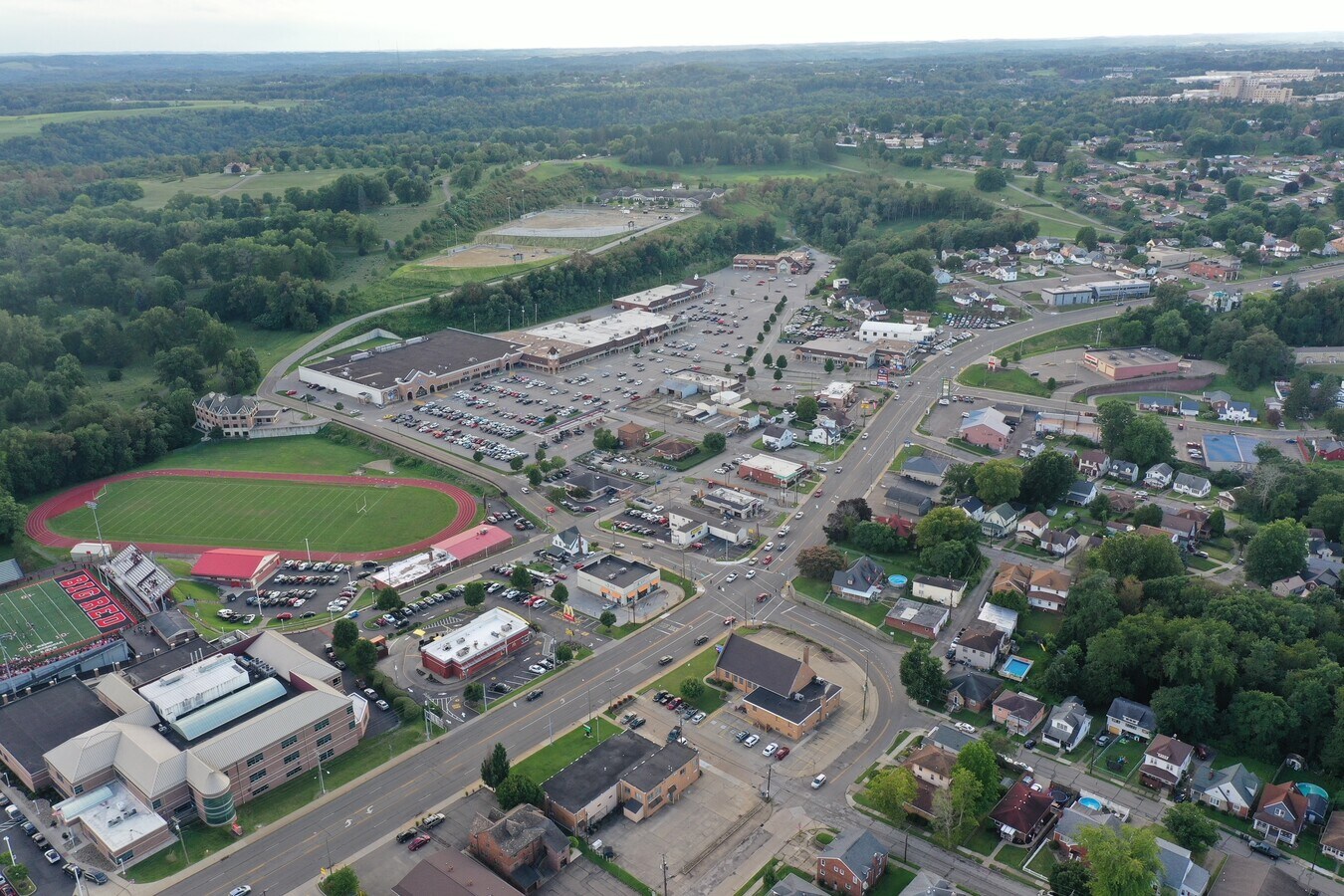 141 W Brady Cir, Steubenville, OH 43952