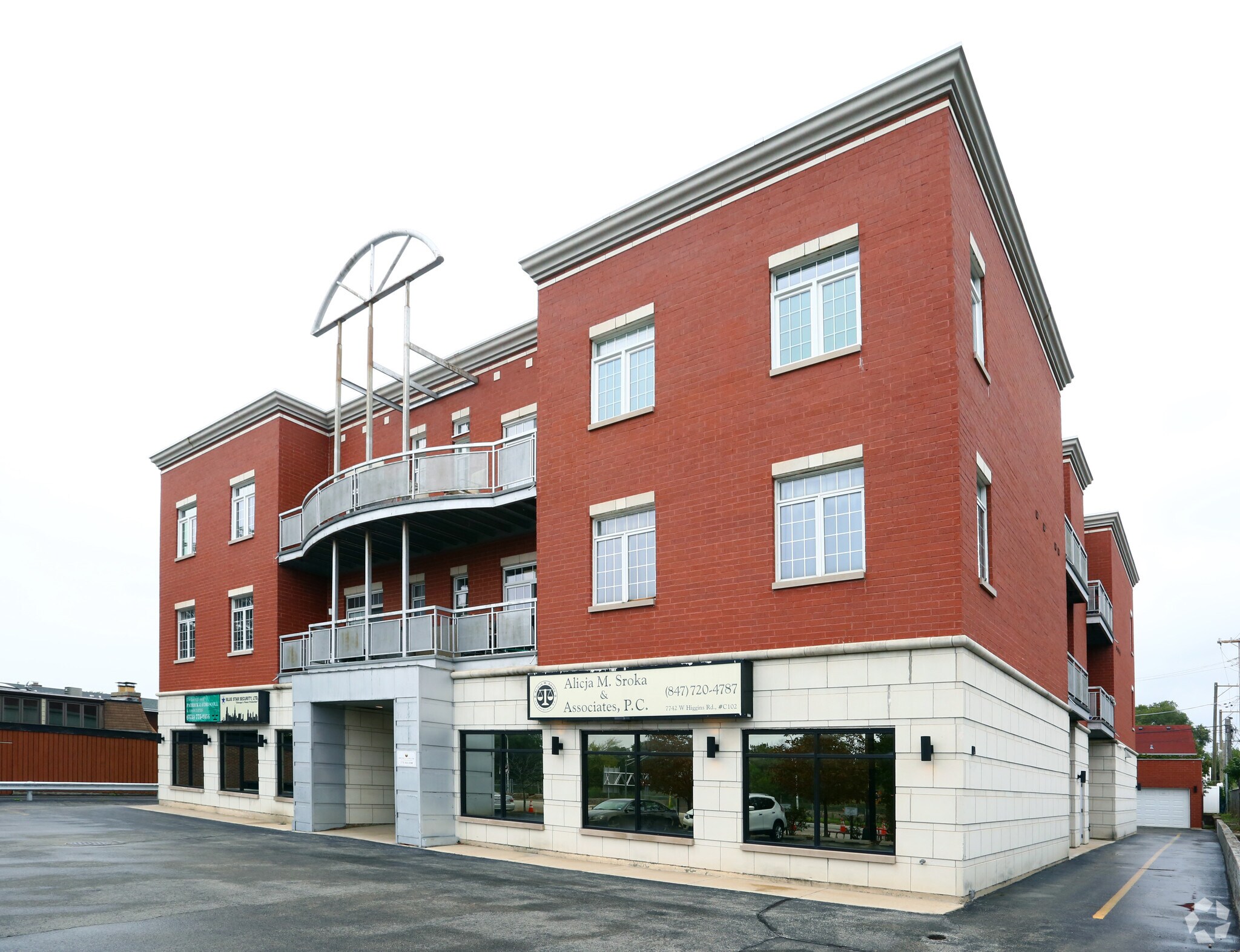 7742 W Higgins Rd, Chicago, IL for sale Primary Photo- Image 1 of 1