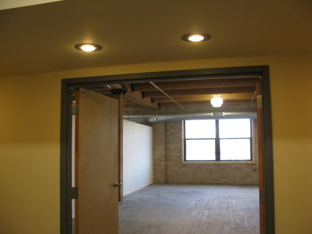 4223 W Lake St, Chicago, IL for lease - Interior Photo - Image 3 of 5