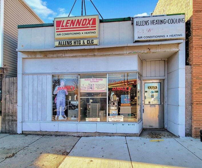 10050 S Ewing Ave, Chicago, IL for sale - Primary Photo - Image 1 of 8