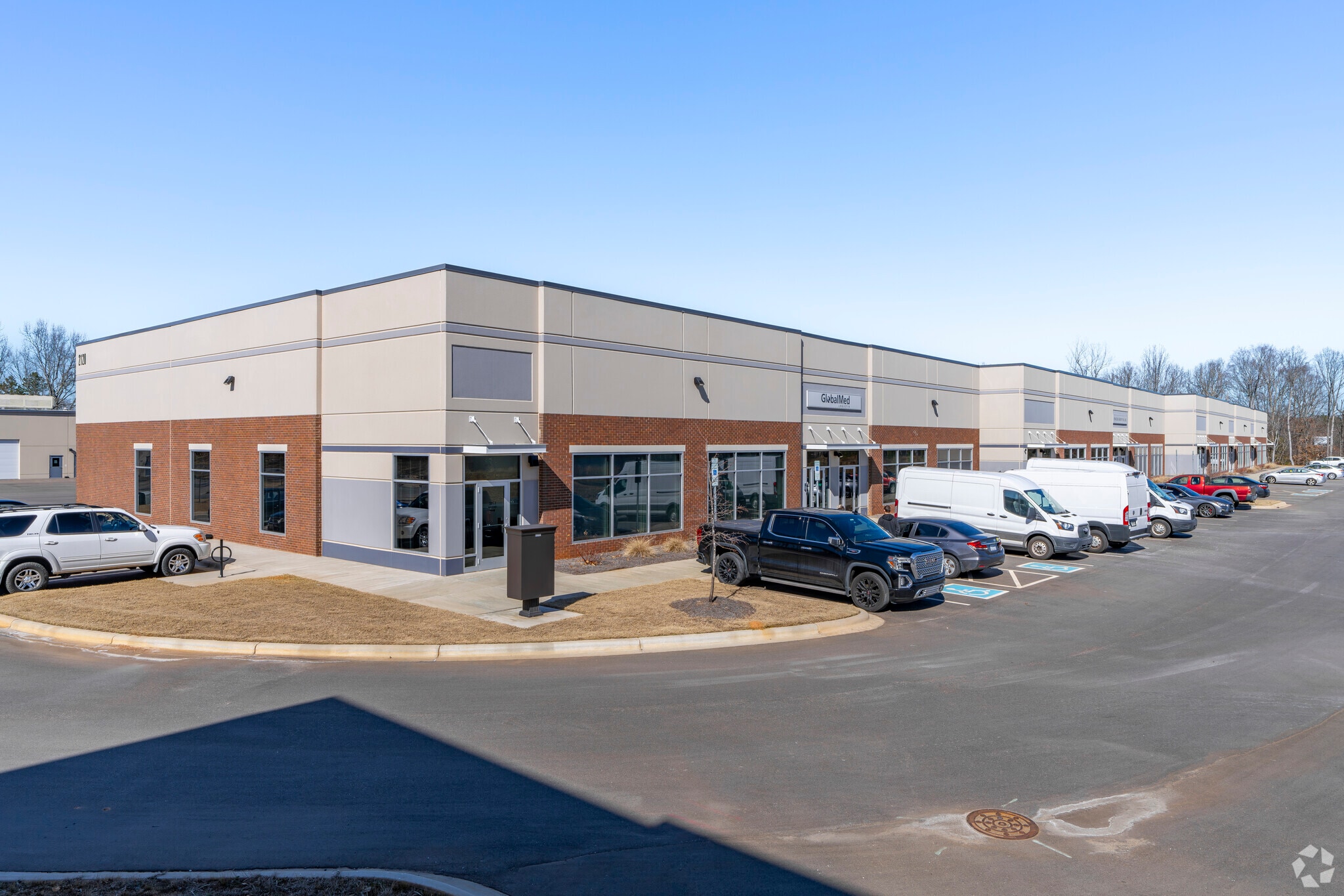 2120 Airport Flex Dr, Charlotte, NC for lease Primary Photo- Image 1 of 5