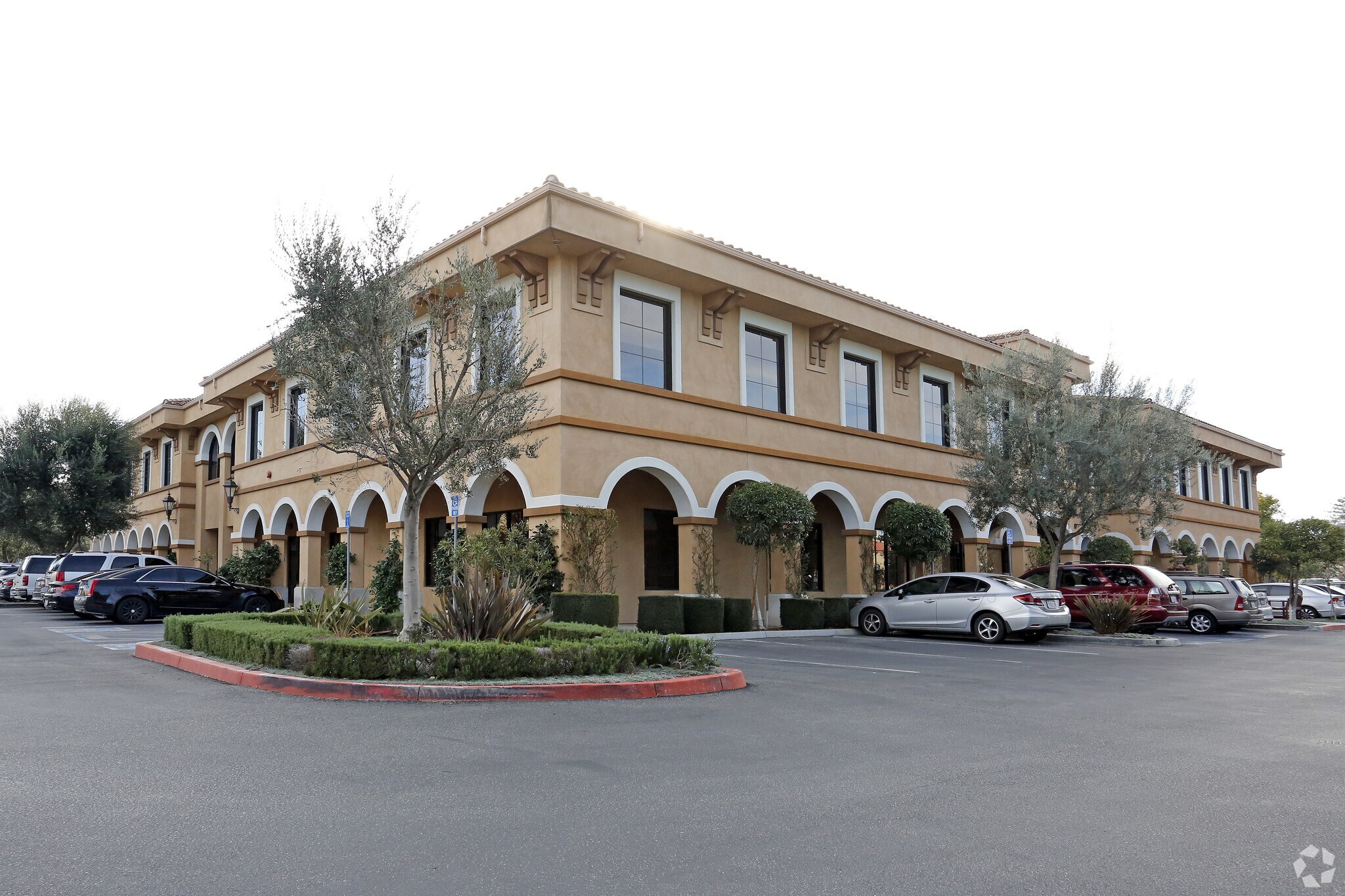 400 Camarillo Ranch Rd, Camarillo, CA 93012 The Berkshire Corporate