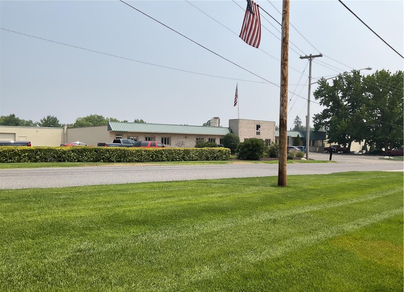 3340-3350 Main St, Ravenna, MI for lease - Primary Photo - Image 1 of 1