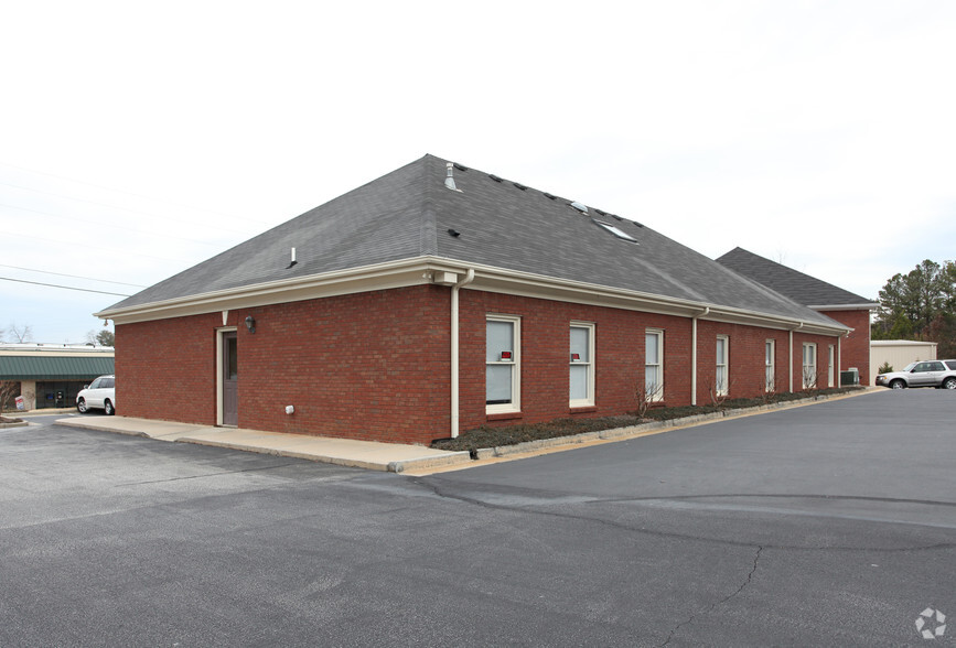 150 Stanley Ct, Lawrenceville, GA for lease - Building Photo - Image 3 of 3