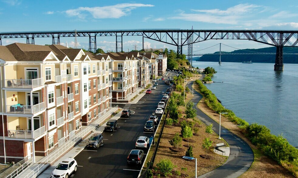 70 Dutchess Landing, Poughkeepsie, NY for lease - Aerial - Image 2 of 2