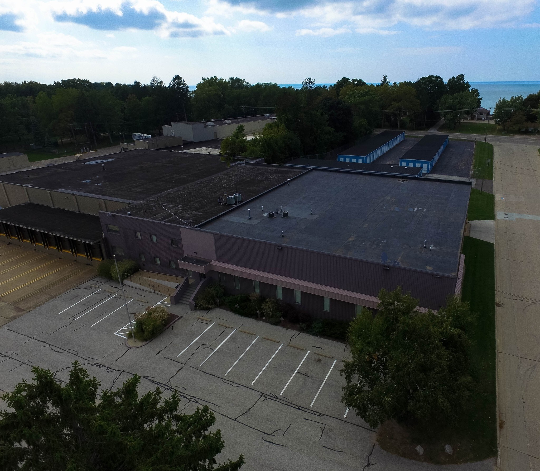 3515 Lakeshore Dr, Saint Joseph, MI 49085 3515 Lakeshore DriveOffice