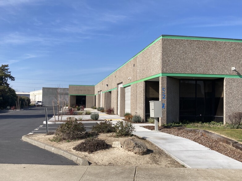 752 Northport Dr, West Sacramento, CA for lease - Building Photo - Image 3 of 5