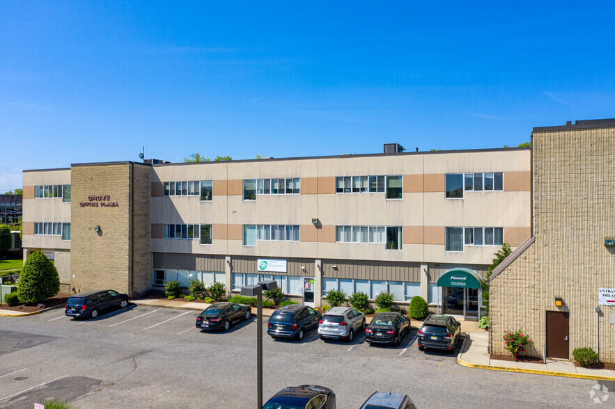 515 Grove St, Haddon Heights, NJ for lease - Building Photo - Image 3 of 4