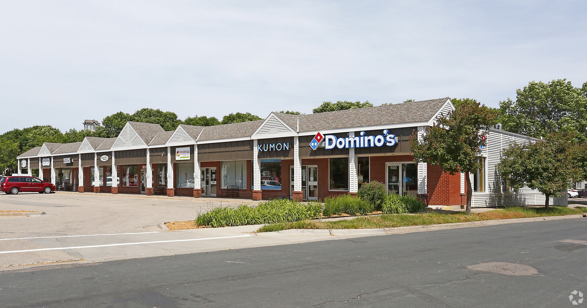 400-410 W 78th St, Chanhassen, MN for sale Primary Photo- Image 1 of 1