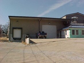 1642 Main St, Atchison, KS for lease Building Photo- Image 2 of 2