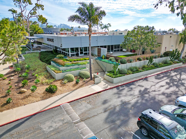 6307-B Carpinteria Ave, Carpinteria, CA for lease - Building Photo - Image 1 of 13