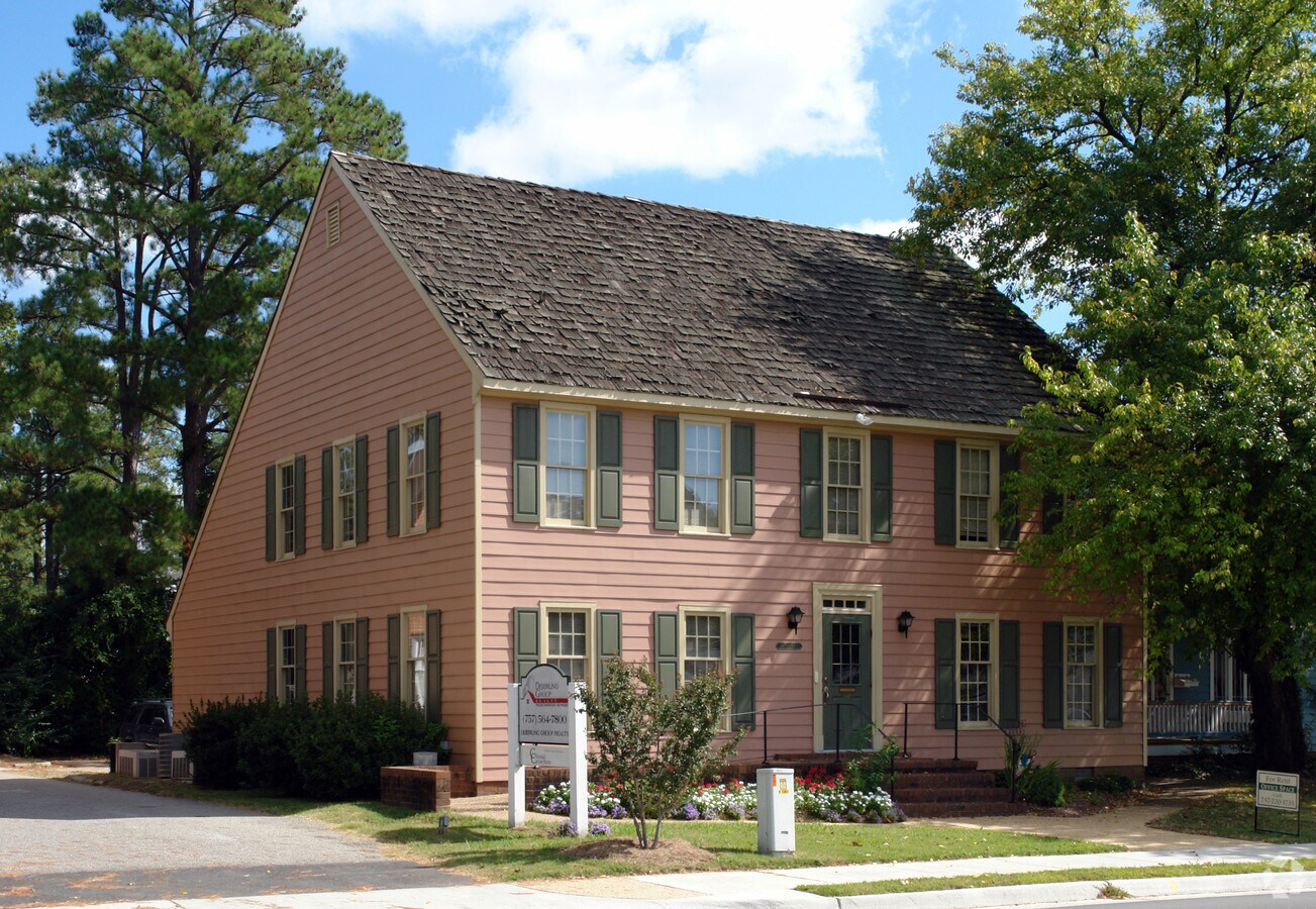 1001A Richmond Rd, Williamsburg, VA 23185