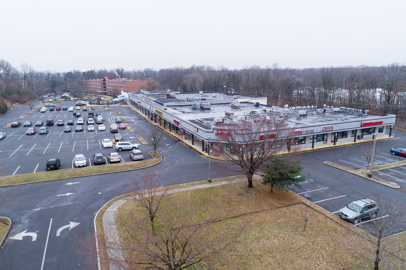 835 E Clements Bridge Rd, Runnemede, NJ, 08078 Storefront Retail