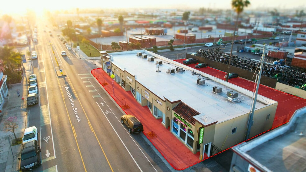 218-236 E Anaheim St, Wilmington, CA for sale - Building Photo - Image 2 of 21