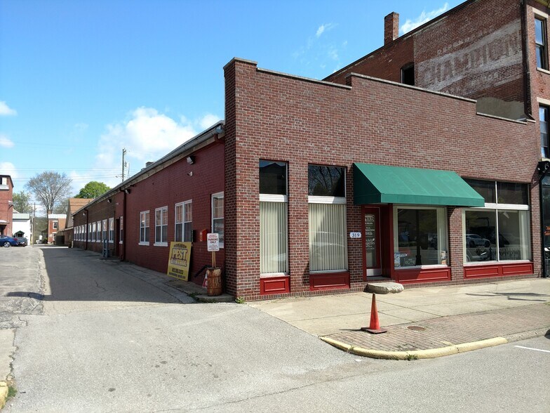 317-319 E Main St, Madison, IN for sale - Building Photo - Image 1 of 1