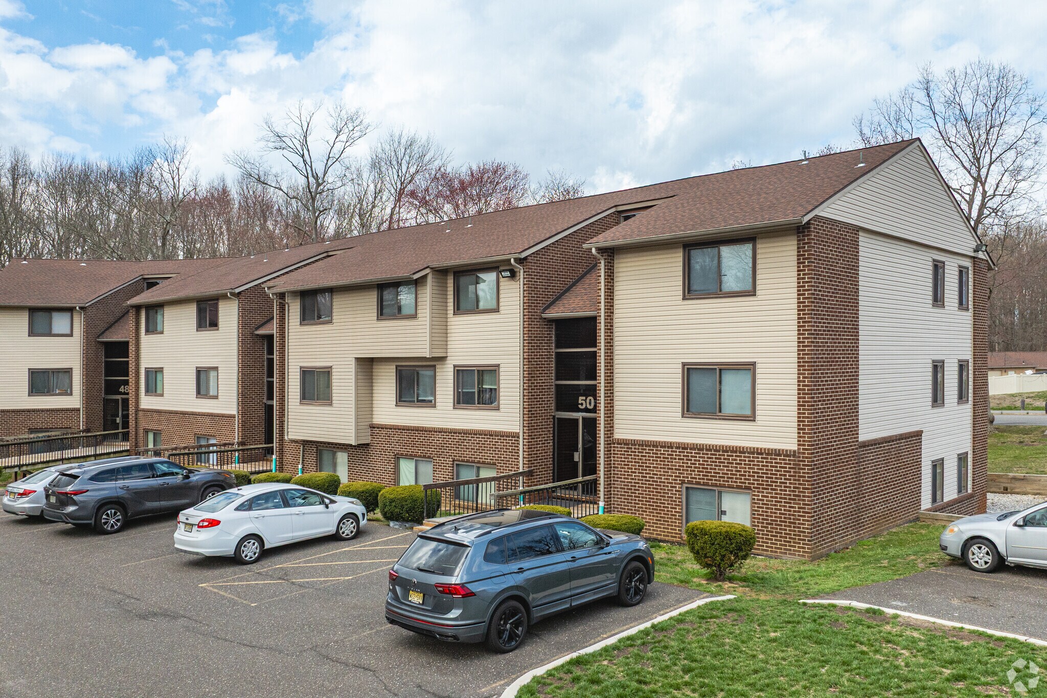 1200 Narraticon Pky, Deptford, NJ for sale Primary Photo- Image 1 of 1