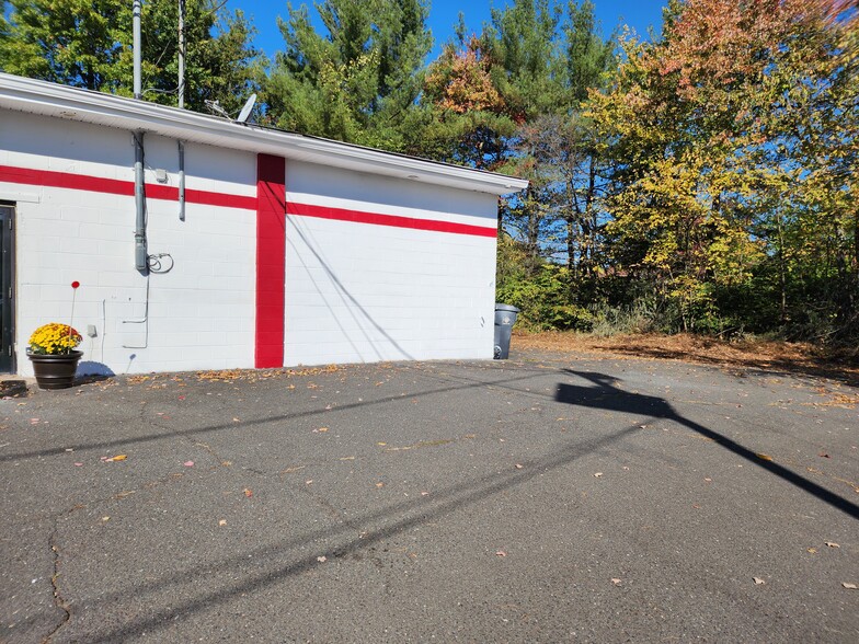 601 E Main St, Bridgewater, NJ for lease - Building Photo - Image 3 of 30