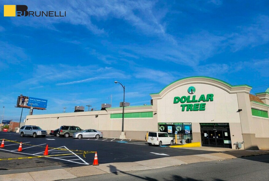 1118 Edgmont Ave, Chester, PA 19013