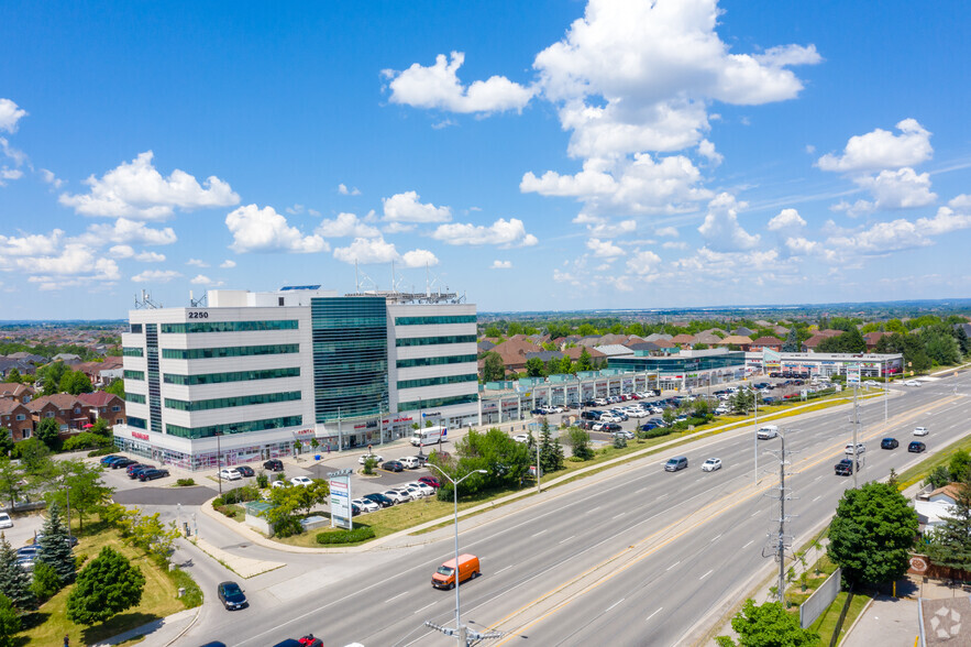 2250 Bovaird Dr E, Brampton, ON for lease - Building Photo - Image 3 of 10