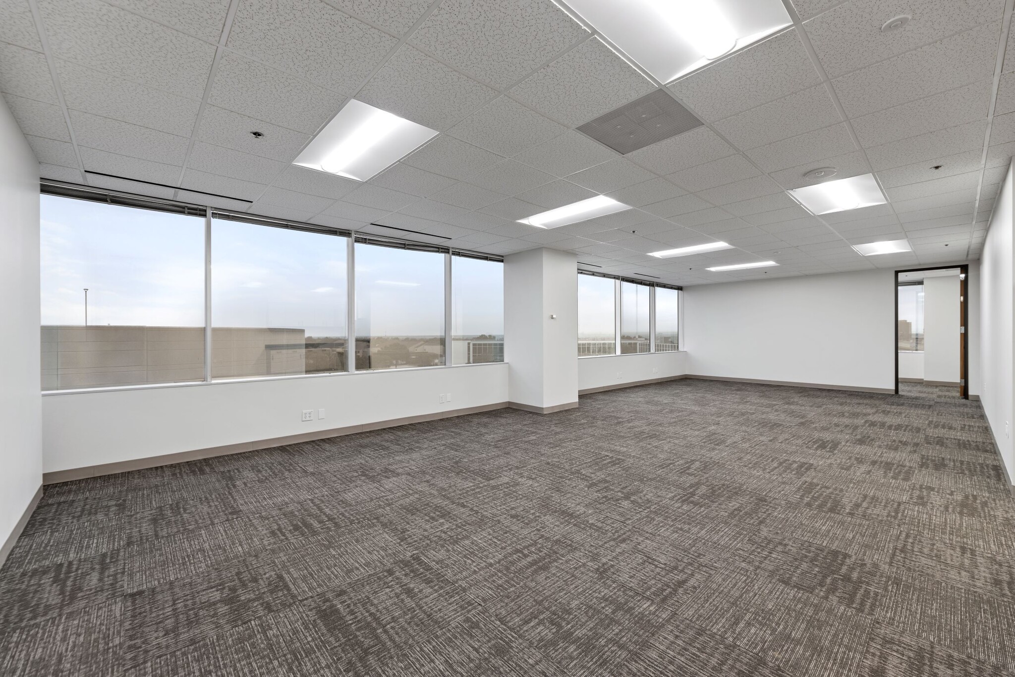 3010 Lyndon B Johnson Fwy, Dallas, TX for lease Interior Photo- Image 1 of 6