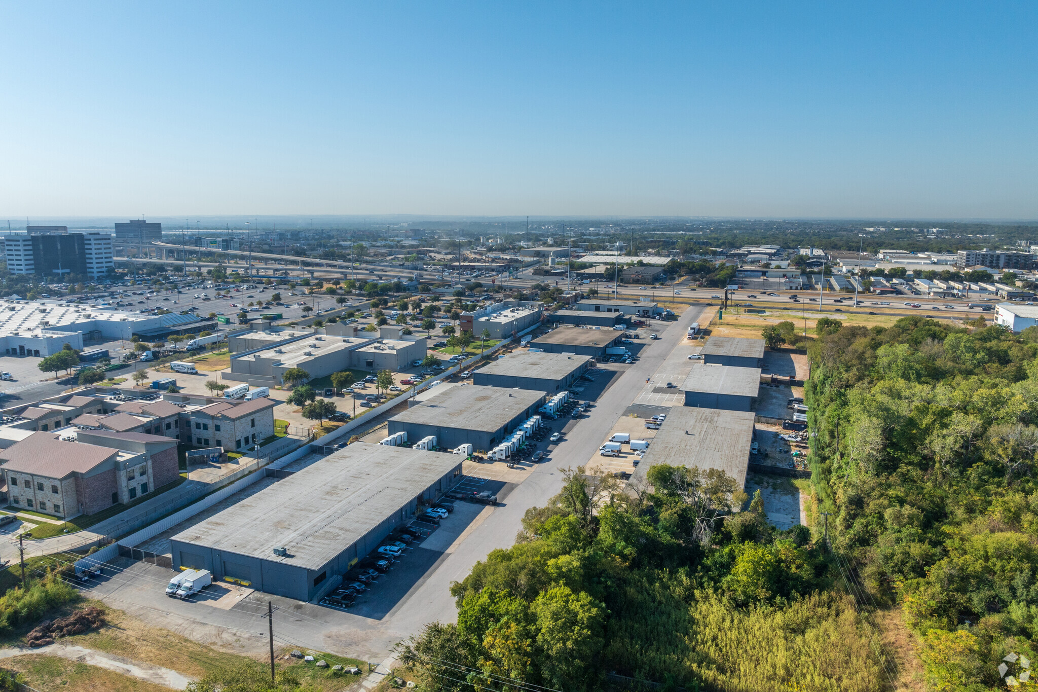 3907 Warehouse Row, Austin, TX for lease Building Photo- Image 1 of 44