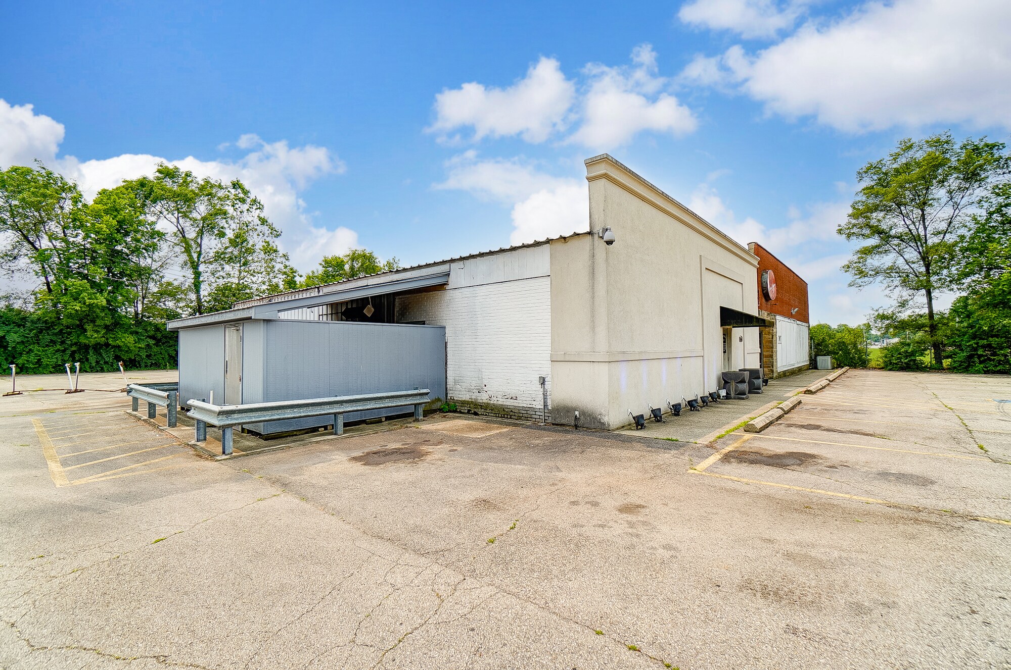 10955 Lower Valley Pike Medway, OH 45341 Medway, OH for Sale