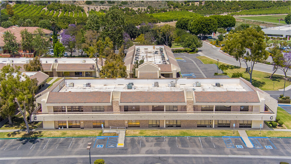 2438 N Ponderosa Dr, Camarillo, CA for sale - Building Photo - Image 1 of 1