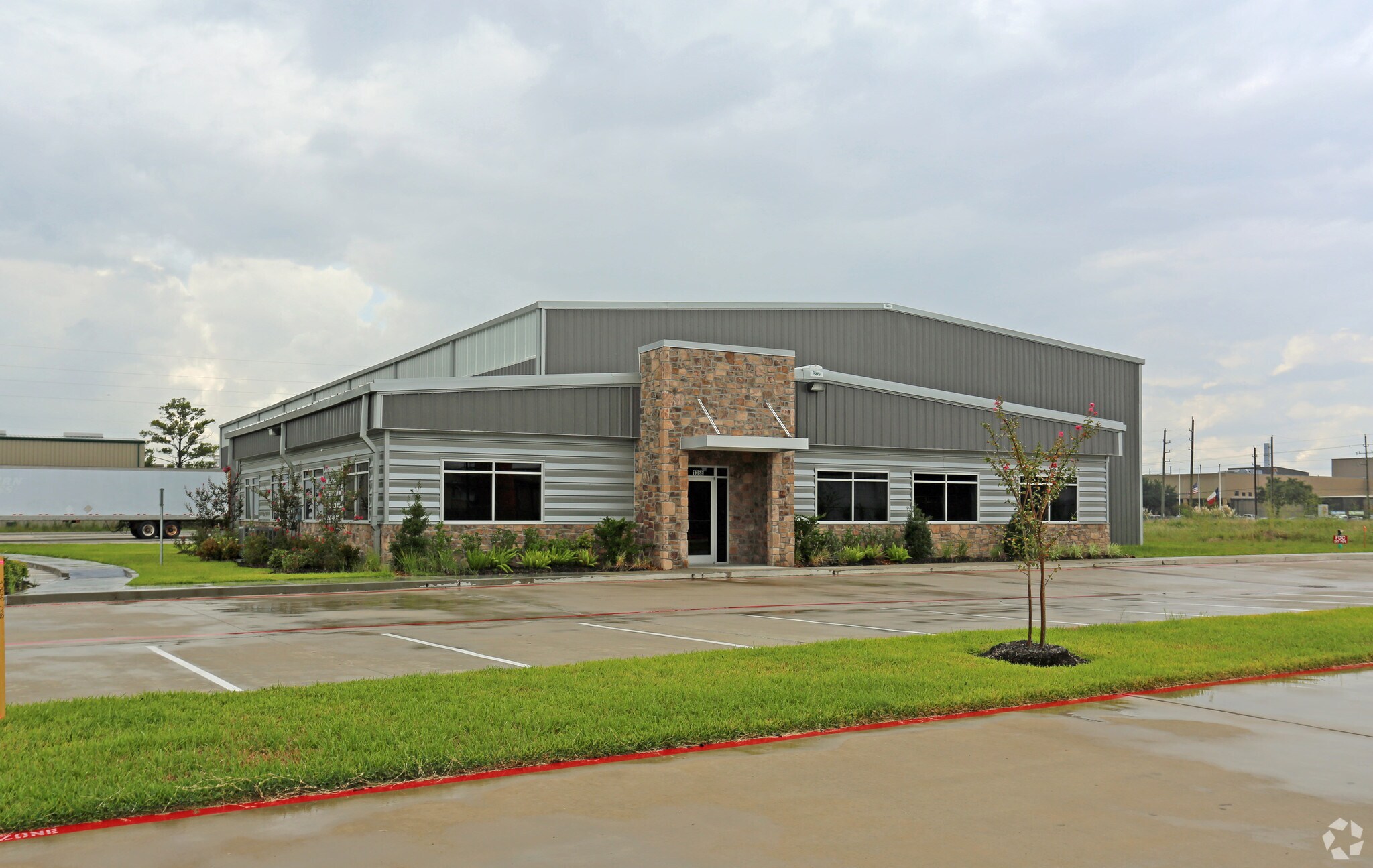 1364 E Richey Rd, Houston, TX for sale Primary Photo- Image 1 of 1