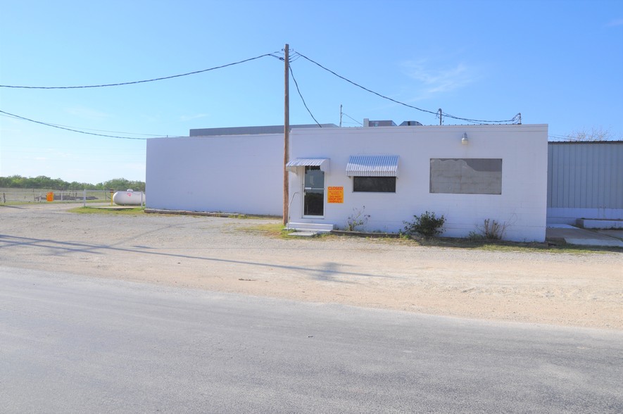 2570 County Road 351, Stephenville, TX for sale - Building Photo - Image 1 of 1