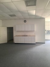 414 W Grand Pky, Katy, TX for lease Interior Photo- Image 1 of 4