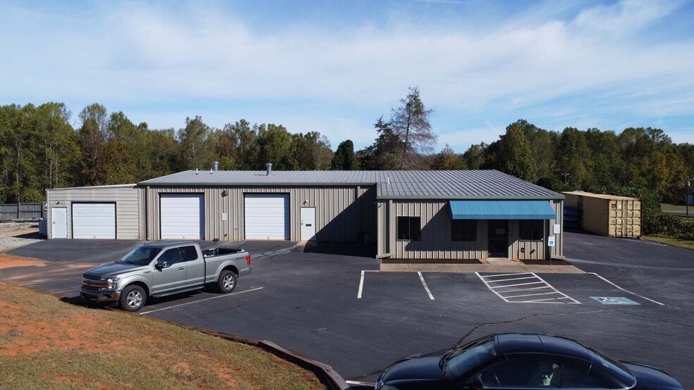 1171 Us-25 Hwy, Travelers Rest, SC for sale - Building Photo - Image 2 of 18