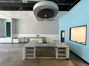 6006-6040 S Yale Ave, Tulsa, OK for lease Interior Photo- Image 2 of 8