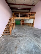 6941 W Old Nasa Blvd, Melbourne, FL for lease Interior Photo- Image 1 of 2